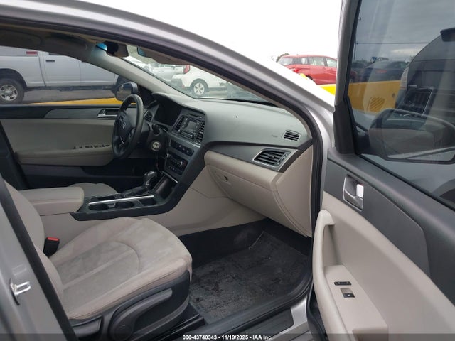Hyundai Sonata 2017 5NPE24AF8HH543833 Image 5
