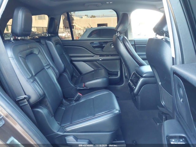 5LM5J7WC7NGL17360 Lincoln Aviator Reserve