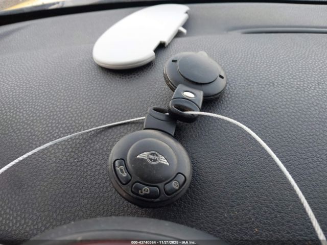 2007 MINI COOPER S WMWMF73577TL83456 Photo 10