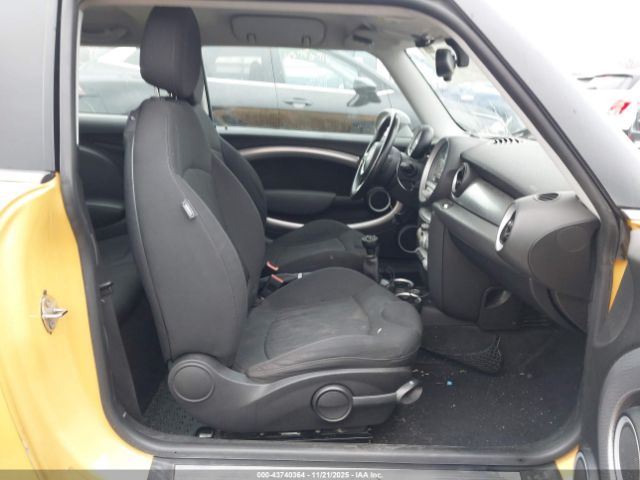 2007 MINI COOPER S WMWMF73577TL83456 Photo 4