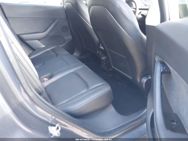 2020 TESLA MODEL Y 5YJYGDEE8LF045784 Photo 7