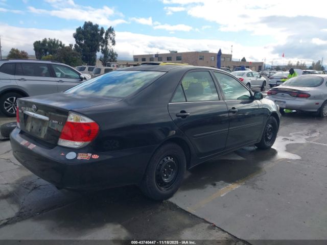 2005 TOYOTA CAMRY 4T1BE32K95U419258 Photo 3