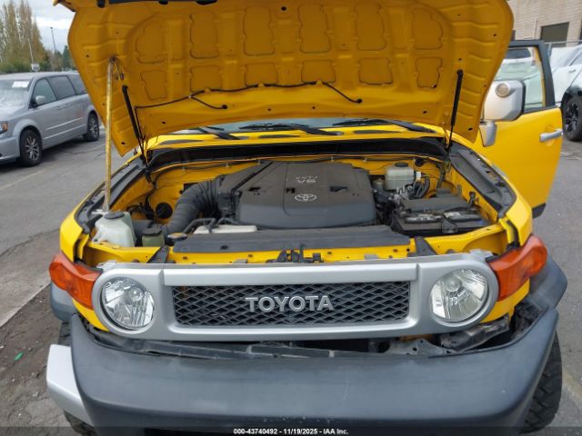 2007 TOYOTA FJ CRUISER JTEBU11F170082591 Photo 9