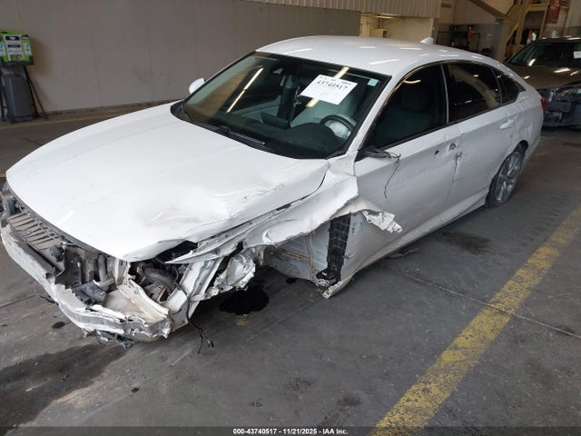 Honda Accord 2018 1HGCV1F18JA080732 Image 15