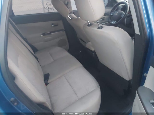 2019 MITSUBISHI OUTLANDER SPORT JA4AP4AU8KU027820 Photo 7