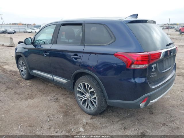 2017 MITSUBISHI OUTLANDER JA4AZ3A3XHZ037711 Photo 2