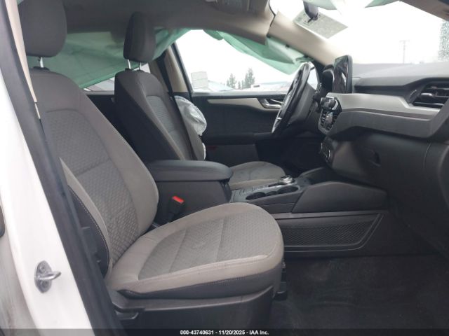 2020 FORD ESCAPE 1FMCU0BZ3LUB42946 Photo 4