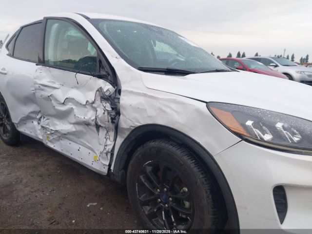 2020 FORD ESCAPE 1FMCU0BZ3LUB42946 Photo 5