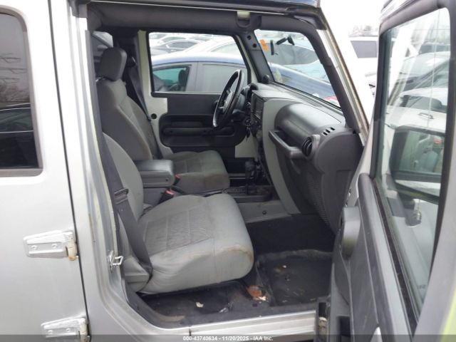 2008 JEEP WRANGLER 1J4GA69118L616014 Photo 4