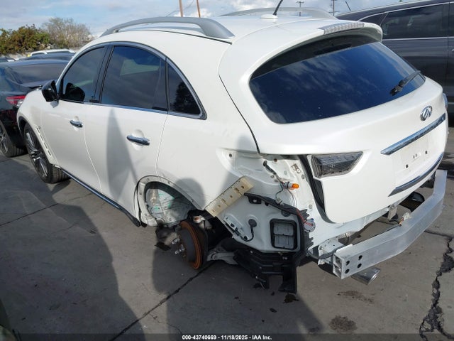 43740669 :رقم المزاد ، JN8CS1MU2HM140764 vin ، 2017 Infiniti Qx70 مزاد بيع