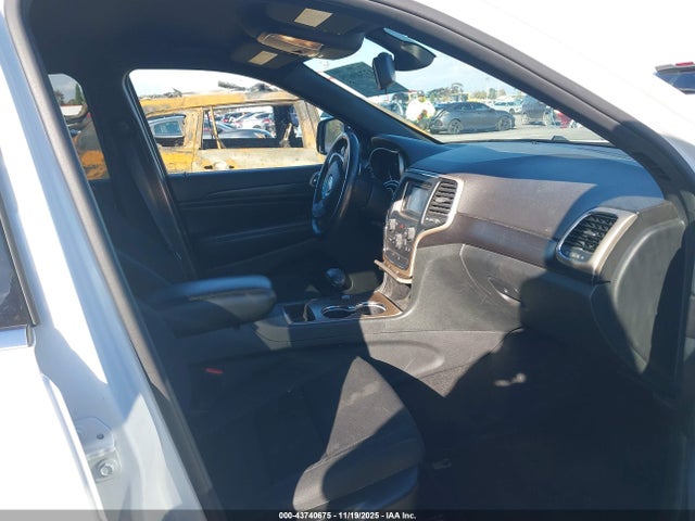 1C4RJEAG8EC433164 Jeep Grand Cherokee Laredo