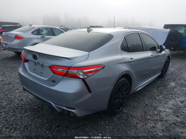 2020 TOYOTA CAMRY 4T1G11AK3LU374581 Photo 3