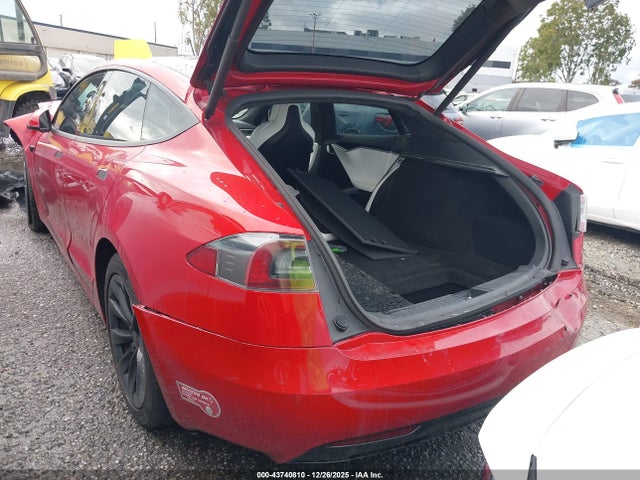 2017 TESLA MODEL S 5YJSA1E10HF193356 Photo 2