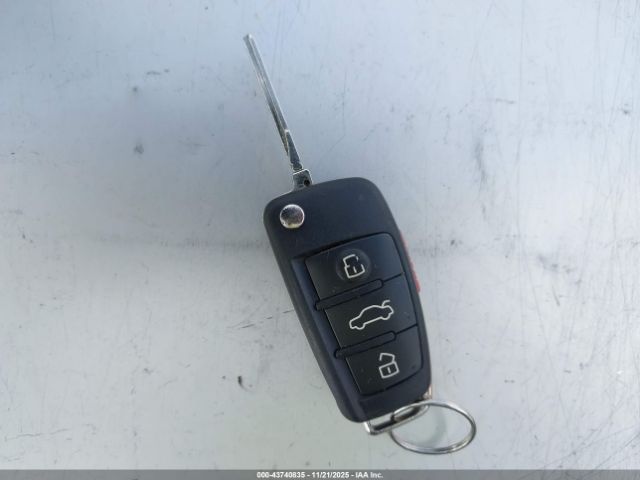 2017 AUDI A3 WAUAUGFF3H1037852 Photo 10