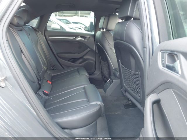 2017 AUDI A3 WAUAUGFF3H1037852 Photo 7