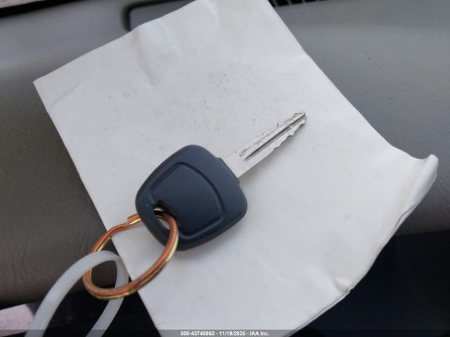 2001 INFINITI QX4 JNRDR07X21W103994 Photo 10