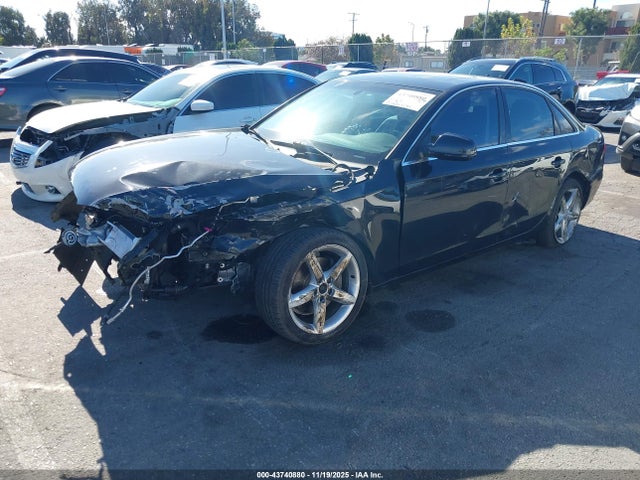 2011 AUDI A4 WAUKFAFL4BN033617 Photo 1