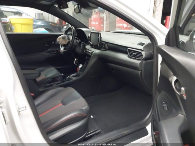 2019 HYUNDAI VELOSTER KMHTH6ABXKU015203 Photo 4