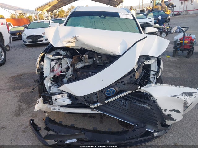 Toyota Venza Xle 2021 JTEAAAAH0MJ036908 Image 12