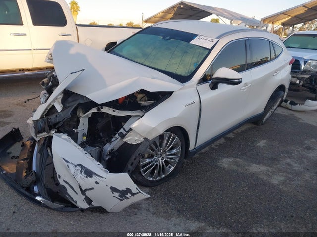 Toyota Venza Xle 2021 JTEAAAAH0MJ036908 Image 2