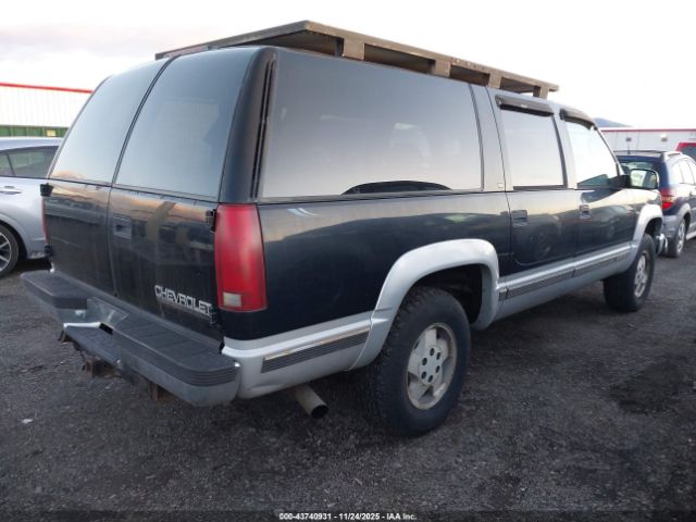 1995 CHEVROLET SUBURBAN 1GNFK16K3SJ394343 Photo 3