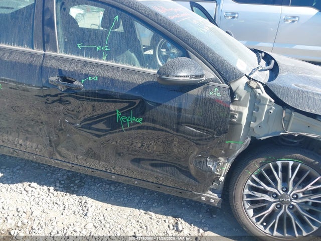 3KPF54AD9RE702682 KIA Forte Gt-line