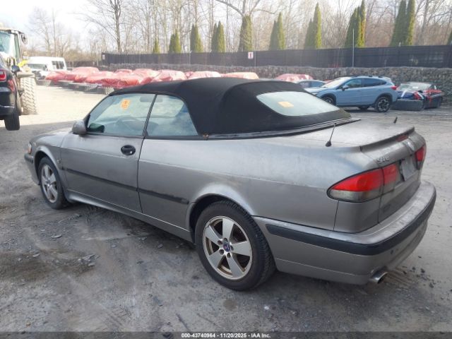 2003 SAAB 9-3 YS3DF78K537007075 Photo 2