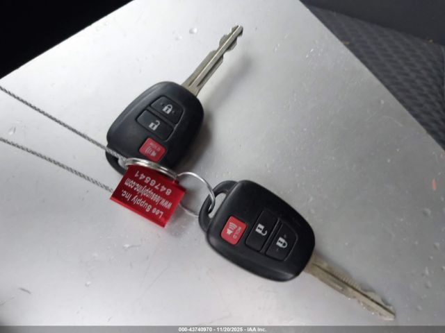 2019 TOYOTA HIGHLANDER 5TDZZRFH7KS304781 Photo 10