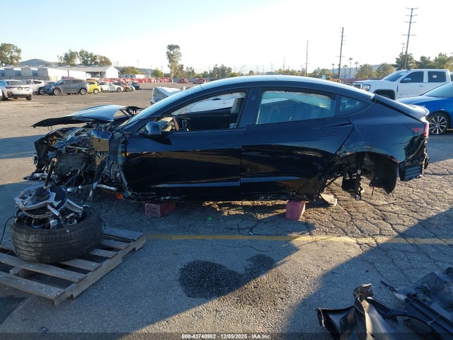 5YJ3E1EB1SF964545 Tesla Model 3 Long Range All-wheel Drive