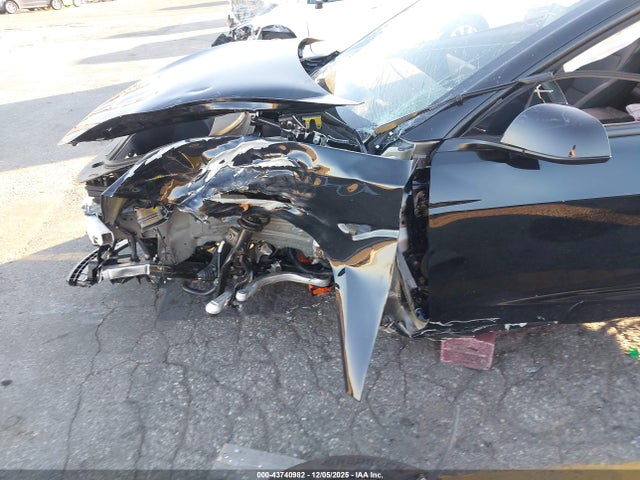 5YJ3E1EB1SF964545 Tesla Model 3 Long Range All-wheel Drive