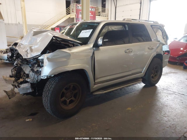 2013 TOYOTA 4RUNNER JTEZU5JR7D5057693 Photo 1
