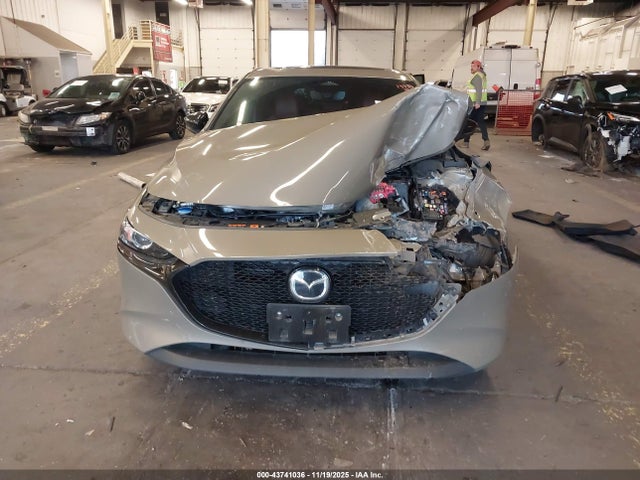 JM1BPBYY2R1700541 Mazda Mazda3 2.5 Carbon Turbo