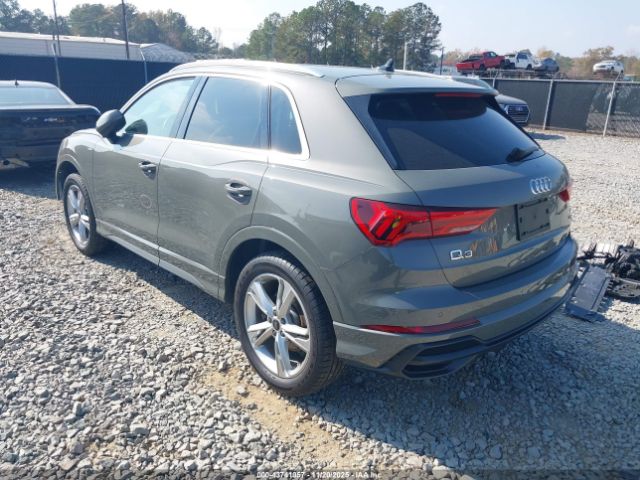 2022 AUDI Q3 WA1EECF33N1027201 Photo 2