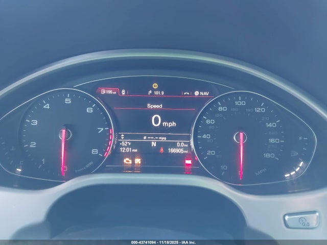 2011 AUDI A8 WAUAVAFD3BN001135 Photo 6