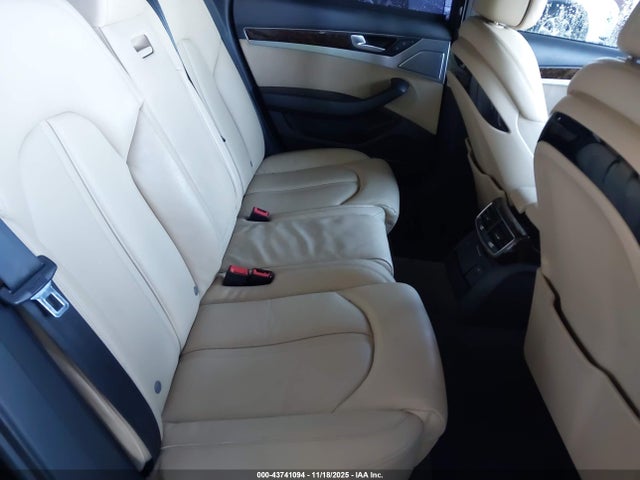 2011 AUDI A8 WAUAVAFD3BN001135 Photo 7