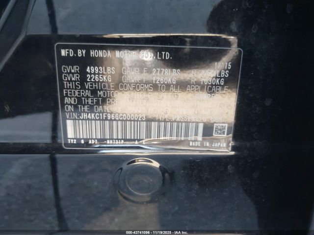 2016 ACURA RLX JH4KC1F96GC000023 Photo 8