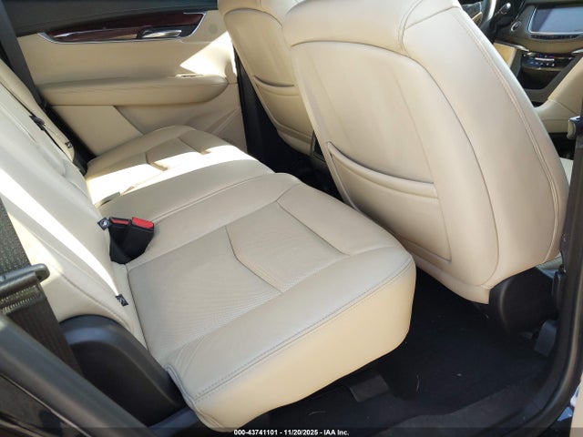 2018 CADILLAC XT5 1GYKNDRS6JZ194255 Photo 7