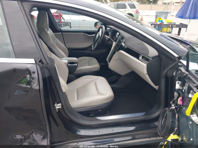 2015 TESLA MODEL S 5YJSA1E16FF107254 Photo 4