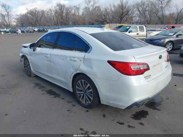 4S3BNAC65J3018980 Subaru Legacy 2.5i Premium