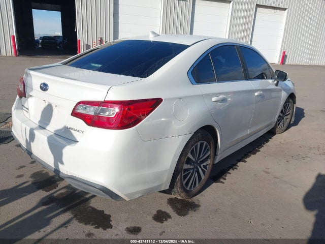 4S3BNAC65J3018980 Subaru Legacy 2.5i Premium
