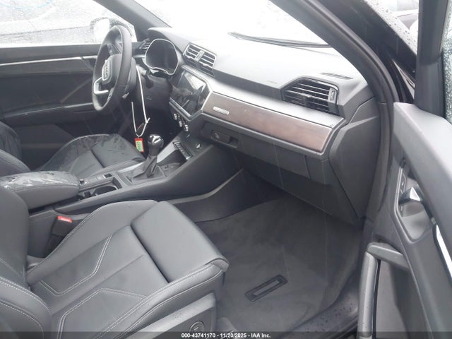 2025 AUDI Q3 WA1DECF34S1088855 Photo 4