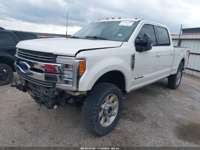 2018 FORD F-250 1FT7W2BT4JEB04124 Photo 1