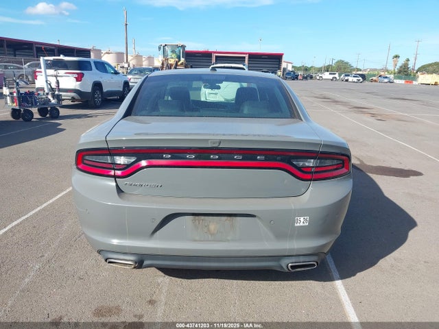 2C3CDXBG5KH725603 Dodge Charger Sxt Rwd