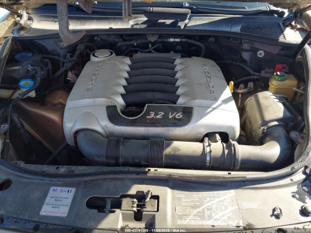 2005 PORSCHE CAYENNE WP1AA29P15LA22705 Photo 9