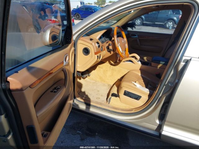 2005 PORSCHE CAYENNE WP1AA29P15LA22705 Photo 4