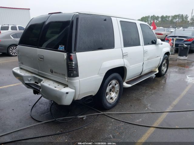 2000 CADILLAC ESCALADE 1GYEK63R1YR219290 Photo 3