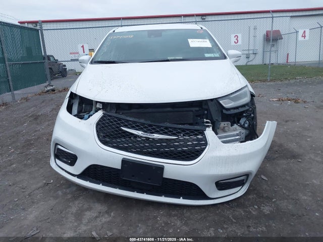 Aukcja sprzedaży 2022 Chrysler Pacifica Touring L, vin: 2C4RC1BG5NR118136, numer aukcji: 43741608