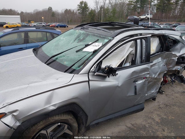 5NMJECAEXNH150531 Hyundai Tucson Limited