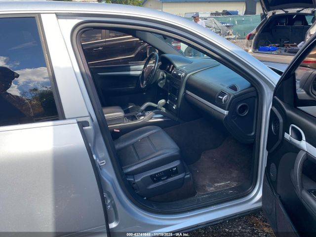 2010 PORSCHE CAYENNE WP1AA2AP7ALA05266 Photo 4