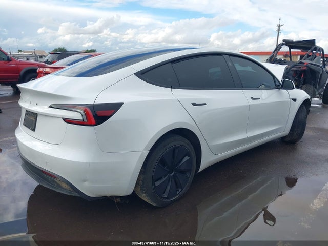 2024 TESLA MODEL 3 5YJ3E1EA5RF830803 Photo 3
